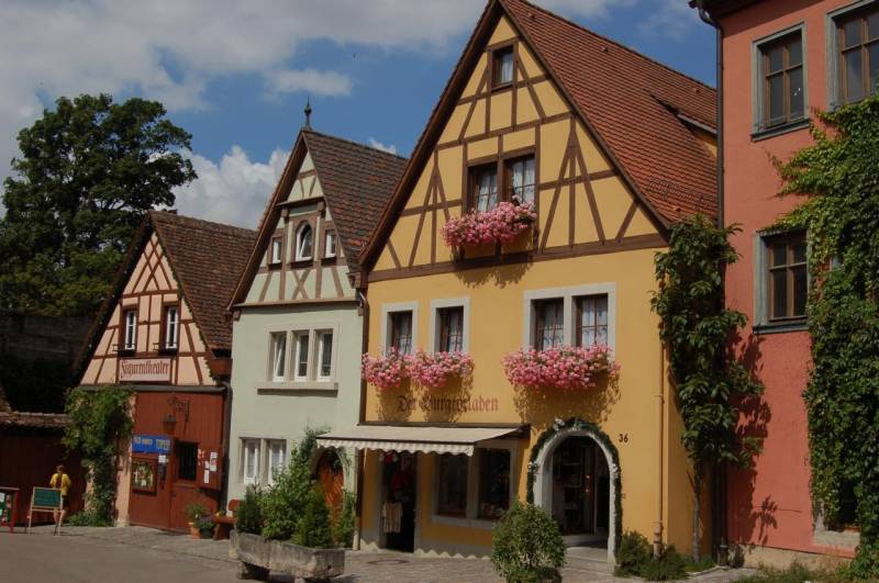 <i><b>091-Rothenburg ob der Tauber</b></i>